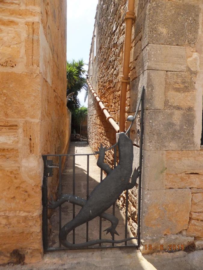 Lujosa Casa Mallorquina Restaurada Сес Салинес Екстериор снимка